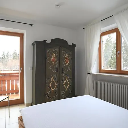 Haus Luna - *