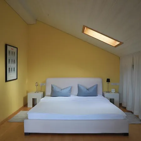 Haus Luna - *